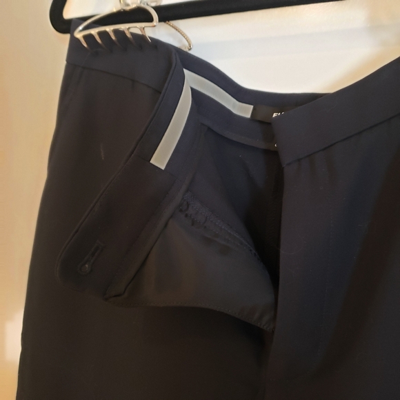 Ellen Tracy 100% silk wide leg dress pants - Picture 2 of 5